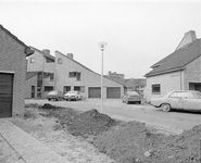 880610 Afbeelding van de luxe nieuwbouwwoningen aan de Magda Janssenslaan te Utrecht.
